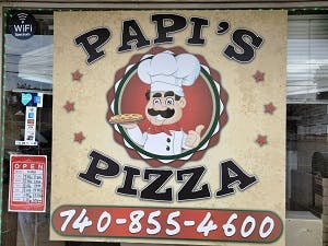 Papi's Family Pizza Logo