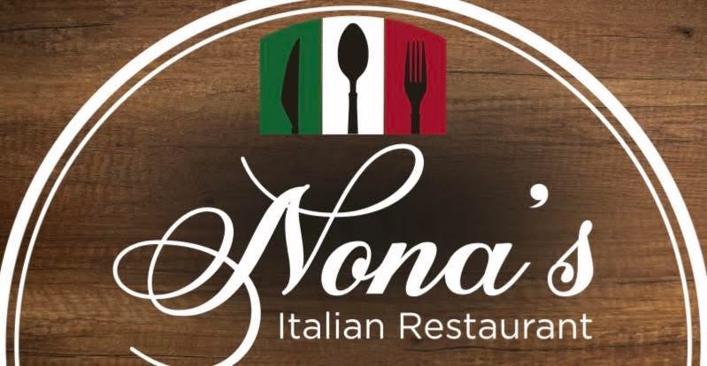 Nona's Italian Restaurant Logo