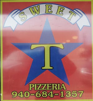 Sweet T Pizza Logo
