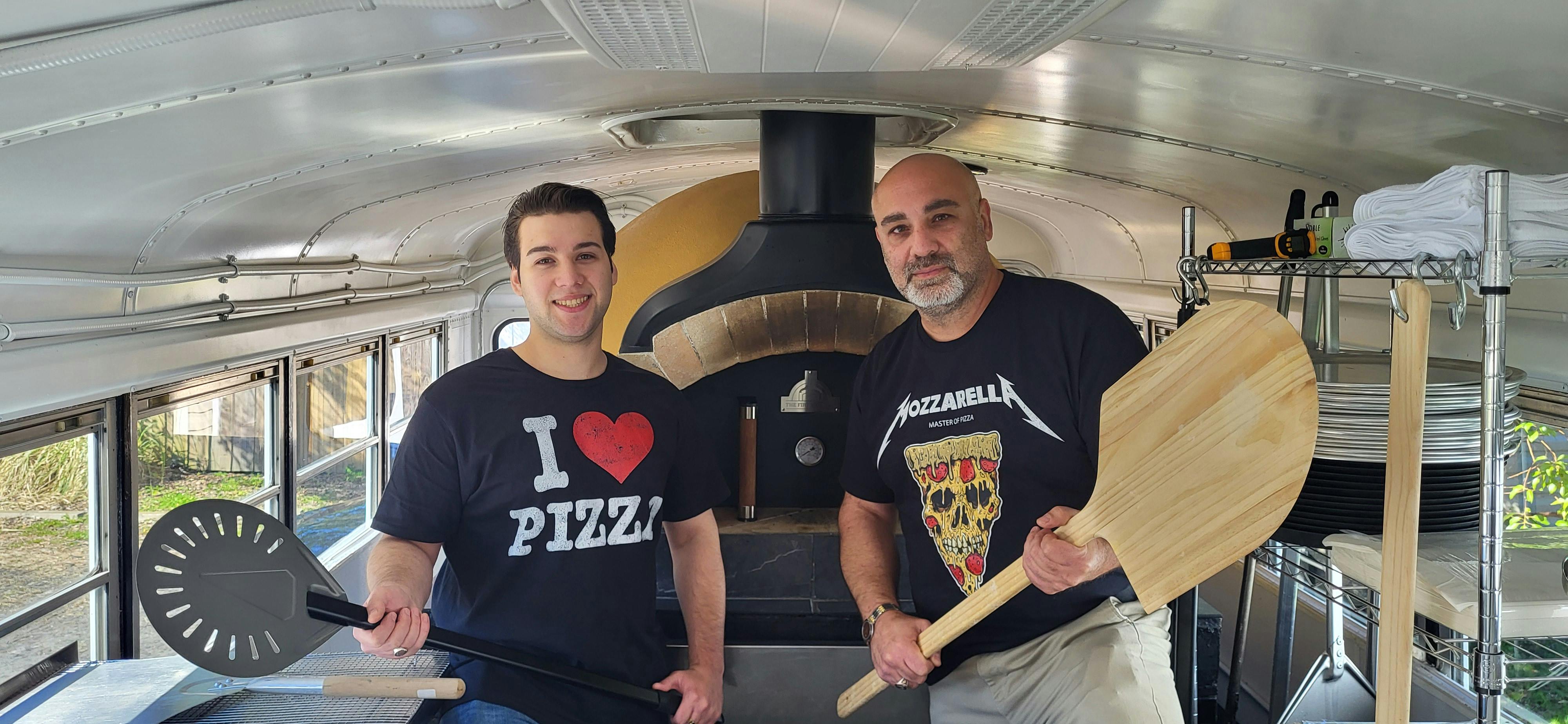 Simonetta's Brick Oven Pizza Bus Logo
