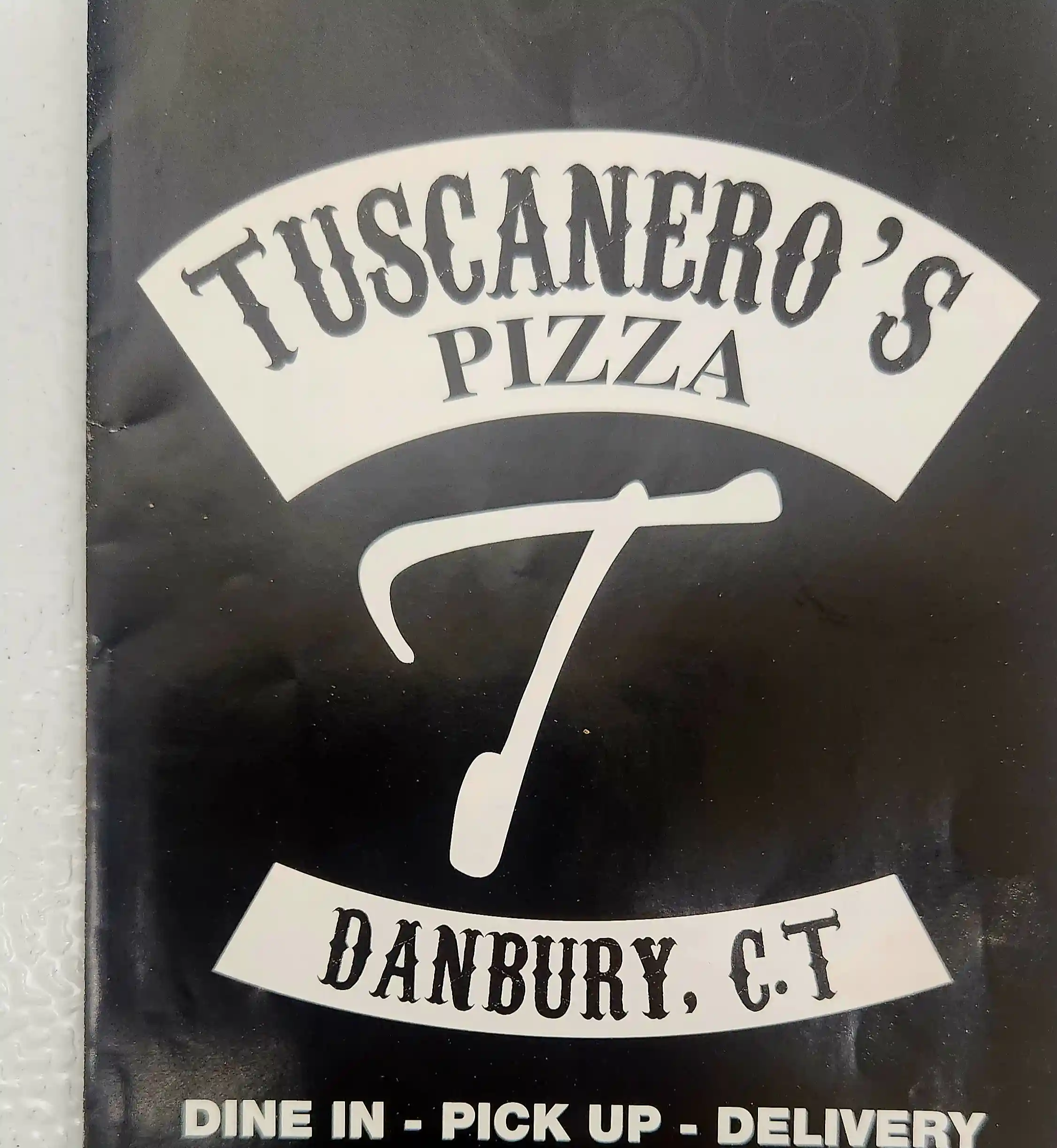 Tuscanero's Pizza logo