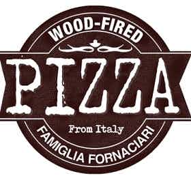 Famiglia Fornaciari Wood Fired Pizza logo